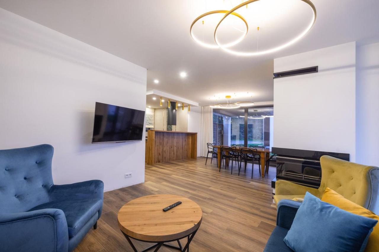 Debowy Dwor Hotel Ruda Rozaniecka Luaran gambar