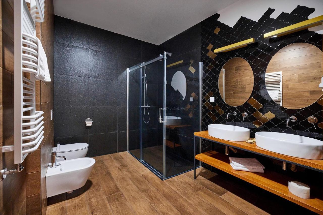 Debowy Dwor Hotel Ruda Rozaniecka Luaran gambar